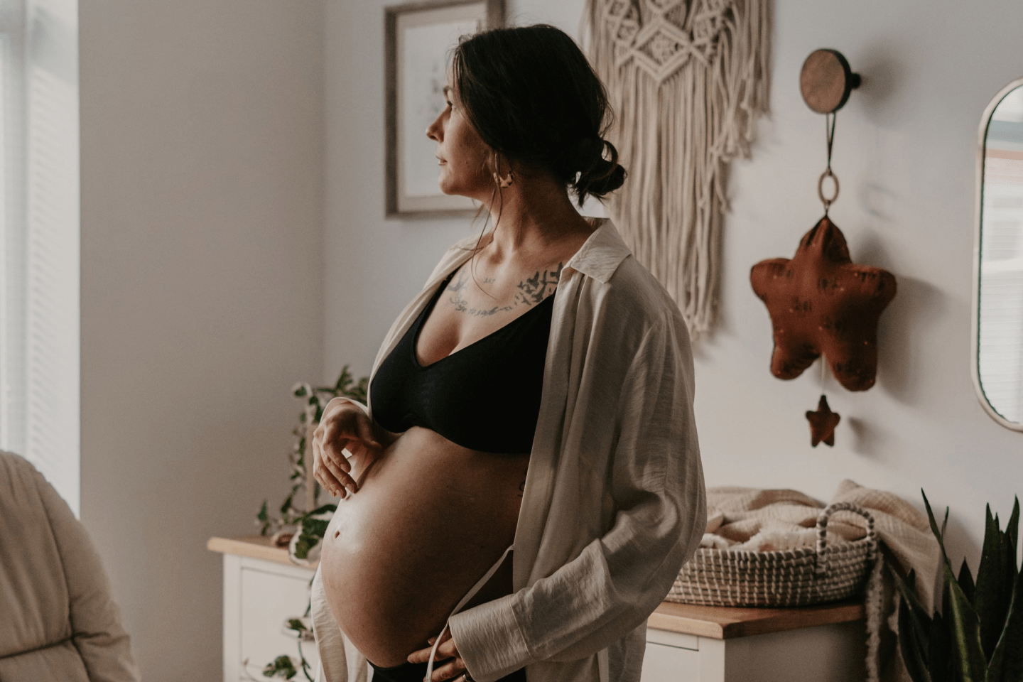 pregnancy emotions, reflective thoughts, contemplating